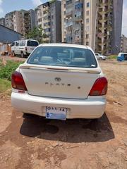 Toyota Platz 2001 White for sale