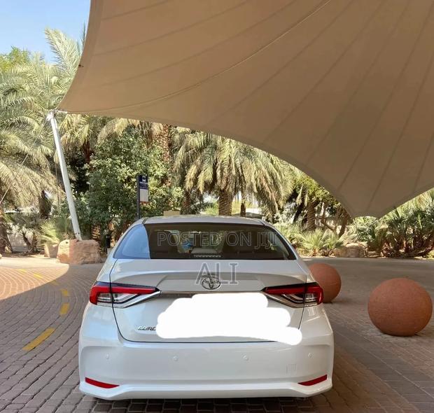 Toyota Corolla 2022 White