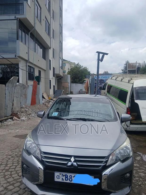 Mitsubishi Attrage 2021 Gray