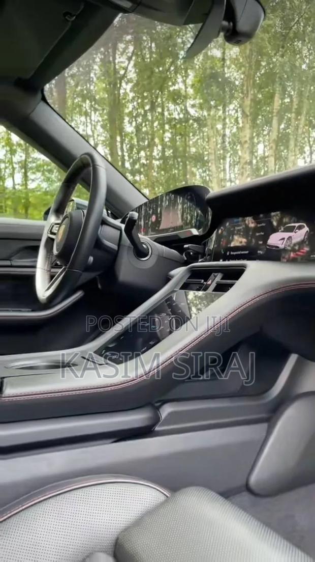Porsche Taycan 4 Cross Turismo Wagon AWD 2024 Blue