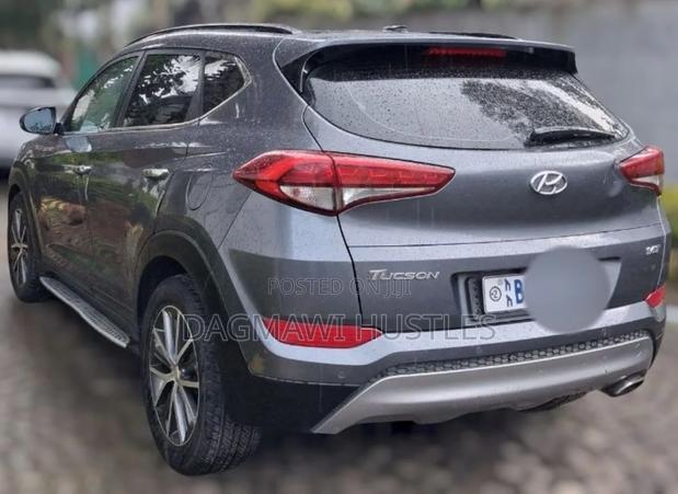 Hyundai Tucson 2018 Gray