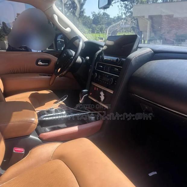Nissan Patrol 2017 Matt Black
