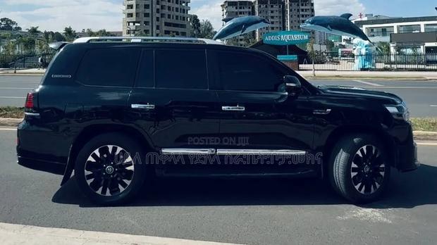 Toyota Land Cruiser 2015 Matt Black