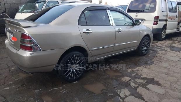 Toyota Corolla 2004 Silver