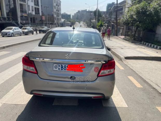 Suzuki Dzire 2021 Gray