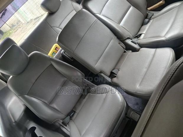 Hyundai Grandeur 2017 Silver