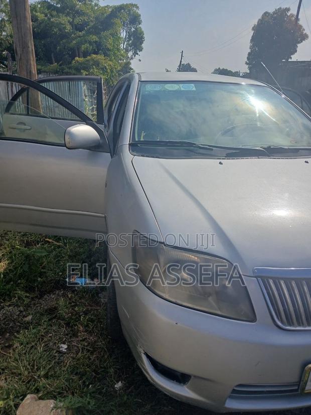 Toyota Corolla 1.4 D Automatic 2004 Silver