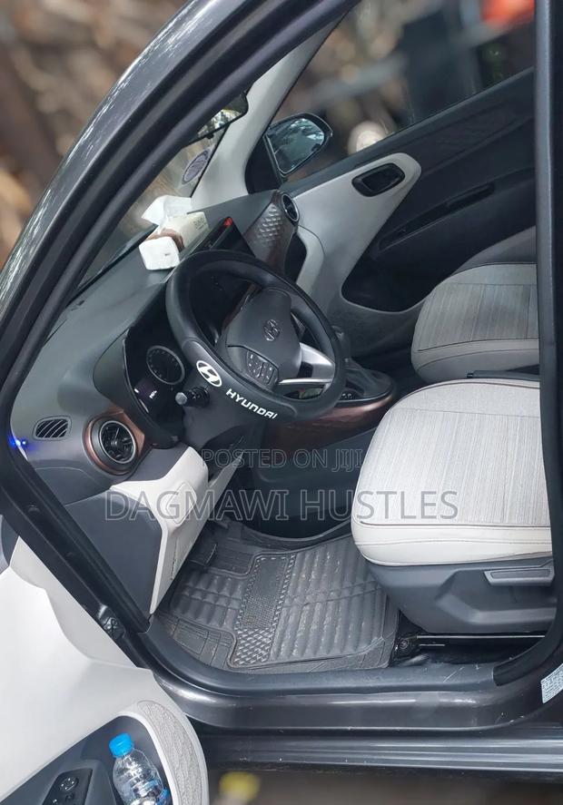 Hyundai I10 2021 Gray