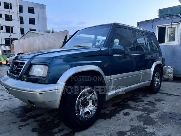 Suzuki Vitara 1995