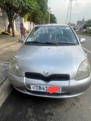 Toyota Vitz 2001 Gray for sale