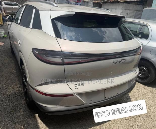 New BYD Sealion 06 EV 2026 Gray