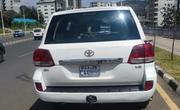 Toyota Land Cruiser 2011 White for sale