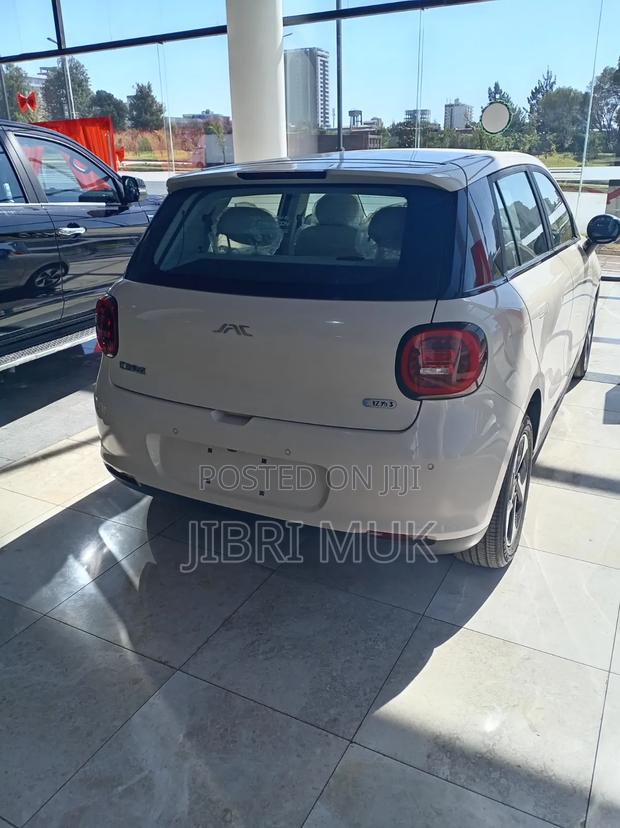 JAC T8 2023 Ivory