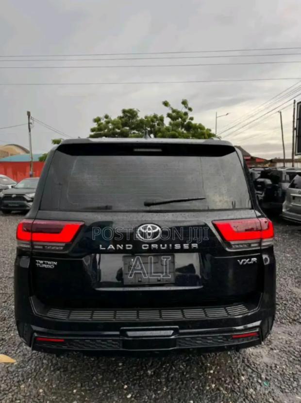 New Toyota Land Cruiser 2025 Maroon