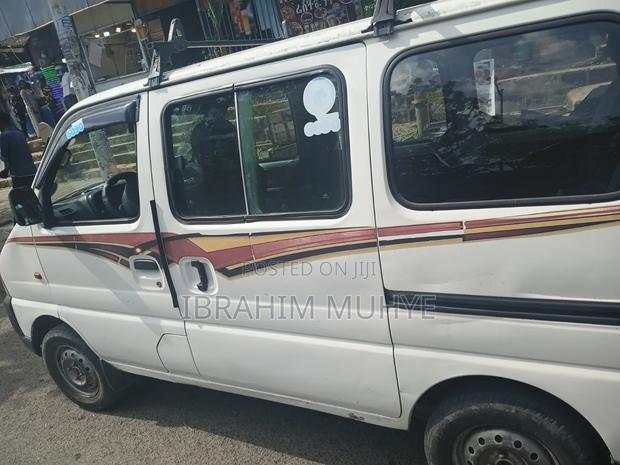 Suzuki Super Carry 2000 White