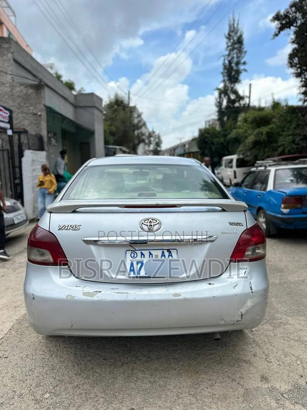 Toyota Yaris 2008 Silver