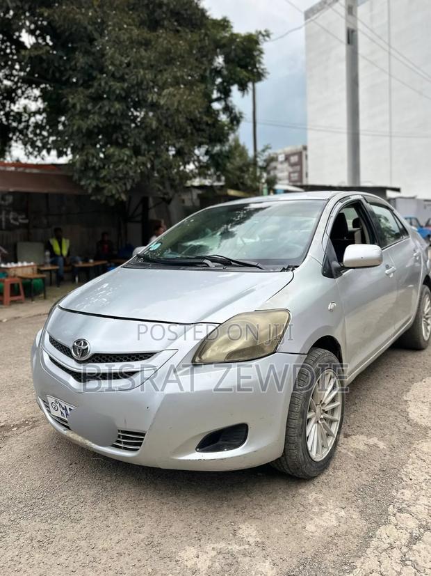 Toyota Yaris 2008 Silver