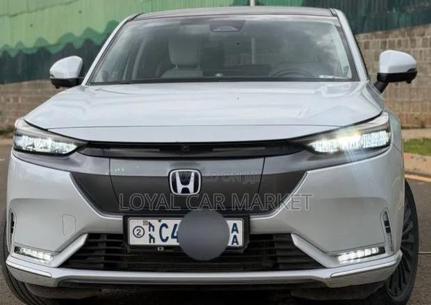 Honda e:NS1 2023 White
