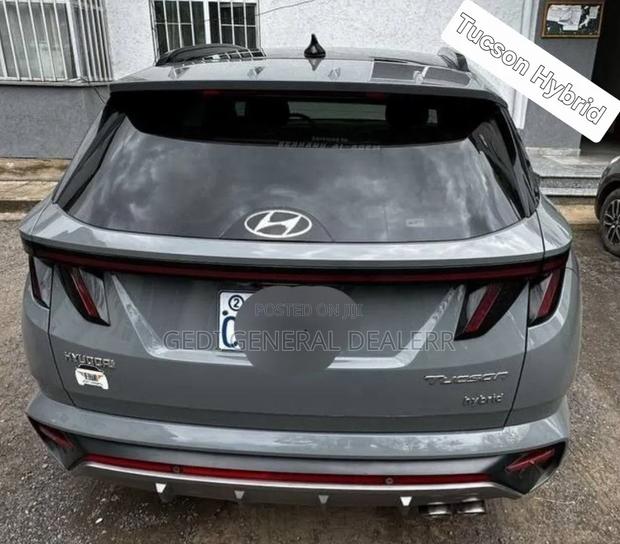 Hyundai Tucson 2023 Gray