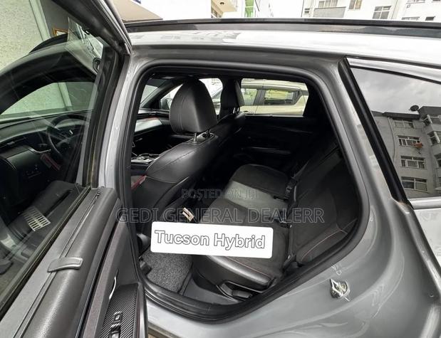 Hyundai Tucson 2023 Gray