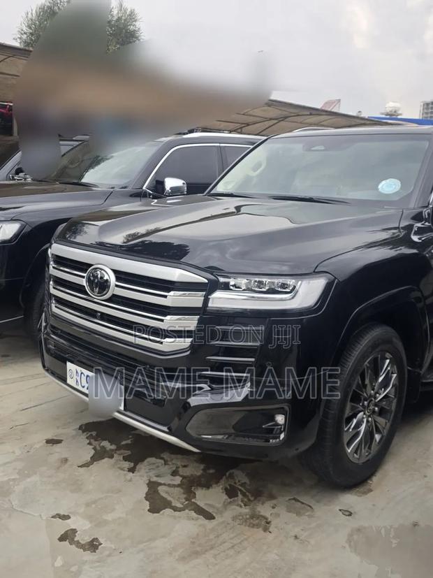 New Toyota Land Cruiser 2025 Black