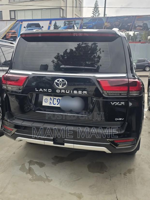 New Toyota Land Cruiser 2025 Black