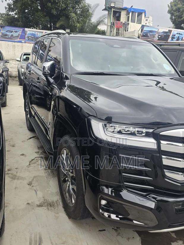 New Toyota Land Cruiser 2025 Black
