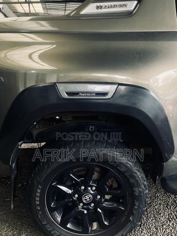 Toyota Hilux Revo Double Cab Deisel 2.8 AWD 2022