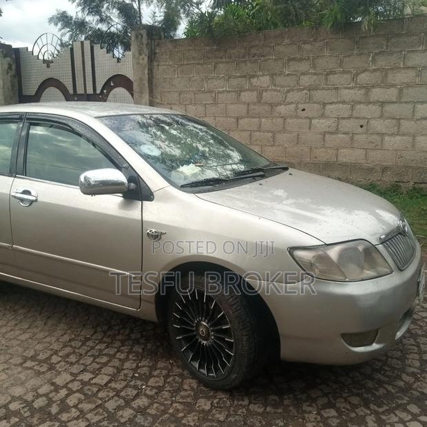 Toyota Corolla 2003 Gold