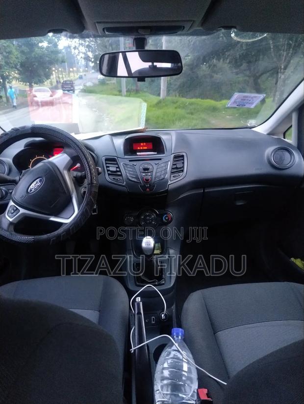 Ford Fiesta SEL 2011 White
