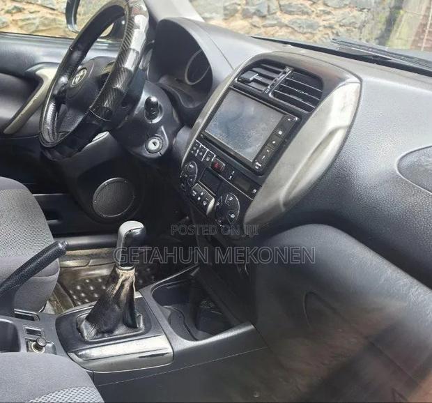 Toyota RAV4 2005 Gray