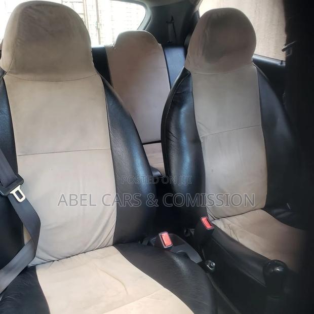 Toyota Yaris 2007 Purple