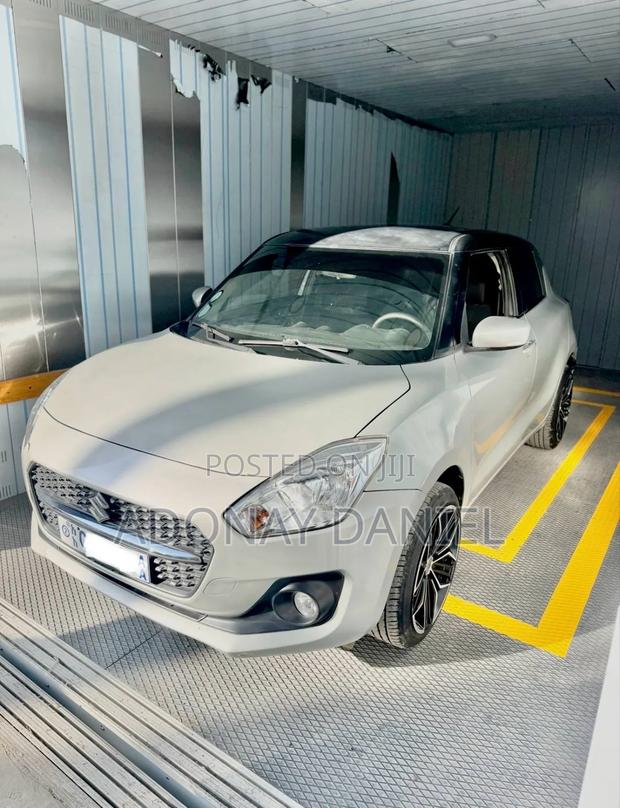 Suzuki Swift RS 2022 Silver