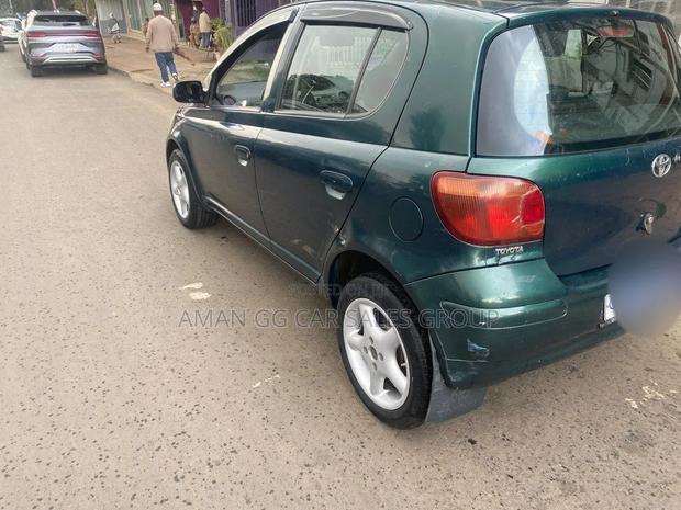 Toyota Yaris 2004 Green