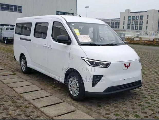 New Wuling Hongguang V 2025 White