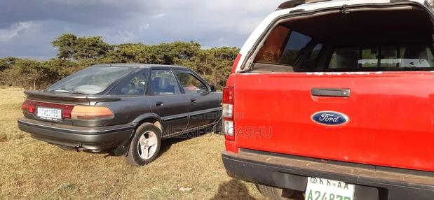 Toyota Corolla 1990 Black