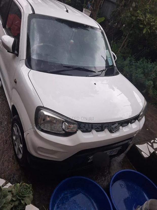 Suzuki S-Presso 2022 White