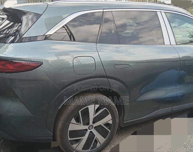 New BYD Tang DM-i 2025 Gray