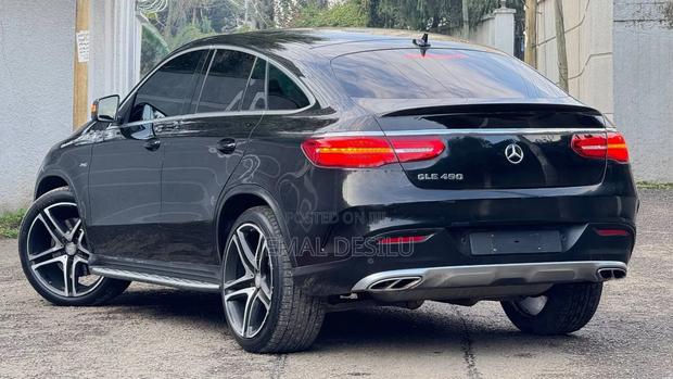 Mercedes-Benz GLE-Class 2016 Black