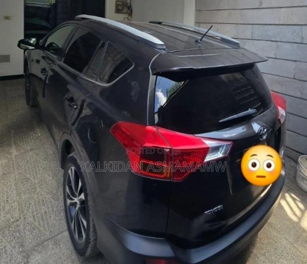 Toyota RAV4 2015 Brown