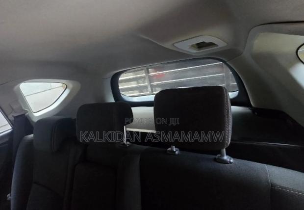 Toyota RAV4 2015 Brown