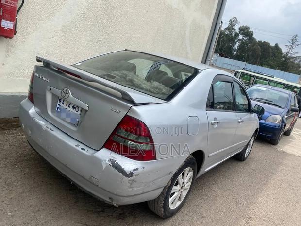 Toyota Corolla 2003 Silver
