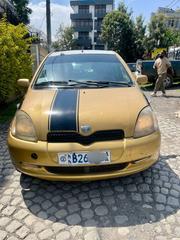 Toyota Vitz 2001 Gold for sale