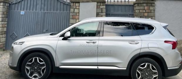 Hyundai Santa Fe 2023 Silver