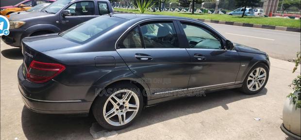 Mercedes-Benz C200 2008 Black