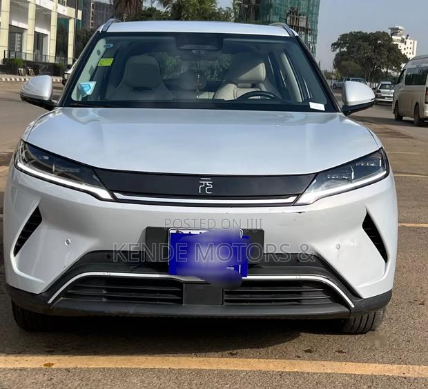 BYD Yuan Up 2025 Gray