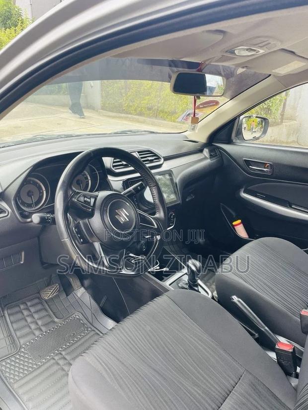 Suzuki Dzire 2023 Gray