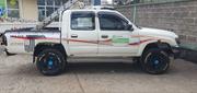 Toyota Hilux 2001 White for sale