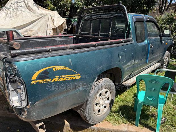 Toyota Hilux 1998 Green