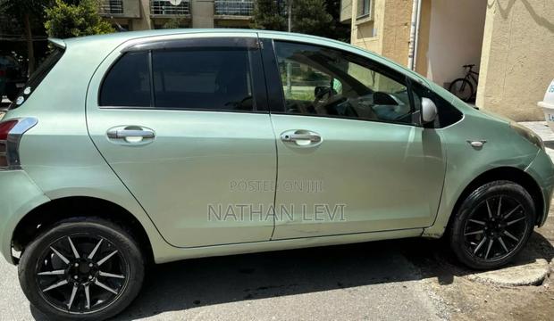Toyota Yaris 1.0 VVT-i 2008